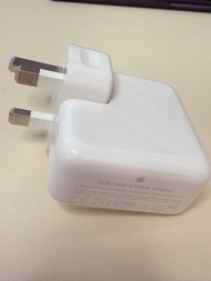 Apple 30W USB-C 充電器