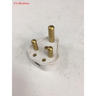 UMS Resilient Plug Top @15A