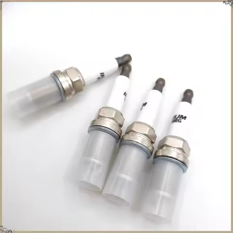 IZFR6P7 (PFR7S8EG) 4pcs 03F905600A Iridium Spark Plug For Audi A1 A3 Beetle1.2L TFSI VW Golf 1.2 L S