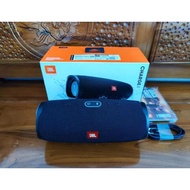 ; SPEAKER JBL CHARGE 4 SECOND LIKE NEW HARGA NETT '