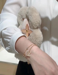 LV outlet LADY滿鑽字母花卉圖案雙層手鏈 順豐包郵