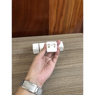 [Tan Binh] Plug Switches 3-Pin To 2-Pin