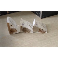 Box of 9 Lizard Catcher Stickers Lizard Glue Lizard Trap Glue Gecko Catcher Gecko Sticker