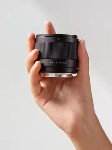 Viltrox 14mm F4.0 Air Full Frame Auto Focus Ultra-Wide Prime Lens for Sony E--Mount A7M4 A7C II A7R5