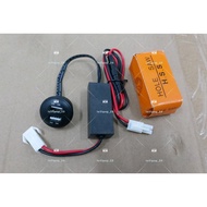 12 V Car Auto Dual USB Charger 3A