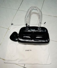 Korea 韓國 Stand Oil black chubby bag 黑色 全皮 black kpop