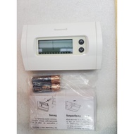 Honeywell CM507 Programmable Thermostat White Bow Worn Out