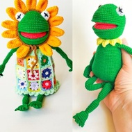數碼 向日葵青蛙在礼服或Kermit青蛙-钩针图案青蛙pdf英文