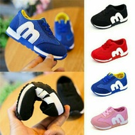 Unisex sneakers