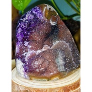 rainbow amethyst with calcite / Amethyst geode / amethyst cave 紫晶镇 / 彩晶镇 / 紫晶洞 / amethyst cluster