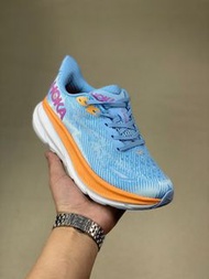 HOKA ONE ONE Clifton 9 Wide