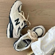 New Balance 990v3 Light Beige Cream Suede Jogging Shoes