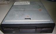 中古壞品：軟碟機 國際牌 Panasonic JU-256A198PC 黑色 3.5" 3.5吋 3.5寸 軟碟機讀取有問題