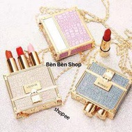 Extremely pretty lipstick, extremely hot and unique version