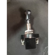 (KUBOTA) Pull Type Switch For Lights