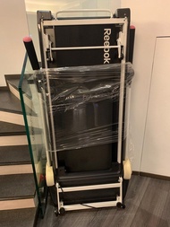 REEBOK 跑步機