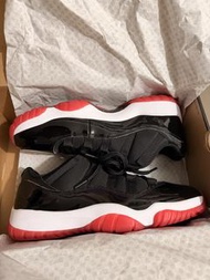 Air Jordan 11 Retro Low 黑紅