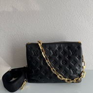 LV M21260黑coussin pm
