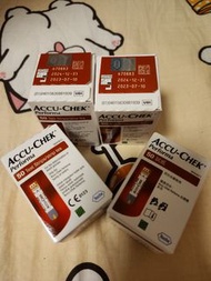 Accu-Chek 血糖試紙