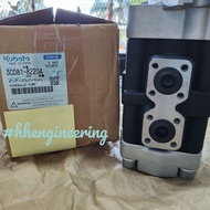 Hydraulic Gear Pump 3C081-82204 Original Made in Japan For Kubota Tractor M9540