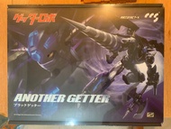 CCSToys ARTIFACT-X 漆黑蓋特