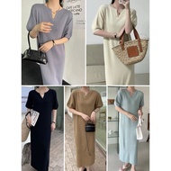 9976 Korean Knitted Loose Style V-neck Midi Dress