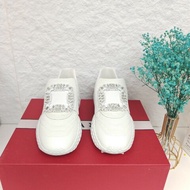 Roger Vivier 鑽扣小白鞋 35.5碼