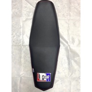 SA KORN CARBON SEAT Y15 YSUKU NEW LOGO (100% ORIGINAL THAILAND SAKORN)