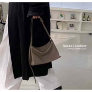 bucks & leather Magnetic Pillow Bag Style Handbag Shoulder Korea Daigou