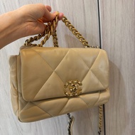 Chanel 19 奶茶色🥤