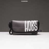 (ส่งฟรี) กระเป๋า Hobs รุ่น 12Monkey สะพายข้าง ของแท้ 100%