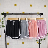 Hotpants Gemoy Jumbo XL / WOMEN'S SHORTS / WOMEN'S PANTS / PANTS / PANTS / COOL PANTS / WOMEN'S PANT