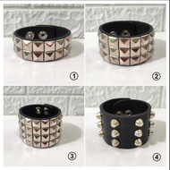 BRACELET / ACCESSORIES / PUNK SPIKE PYRAMID BRACELET