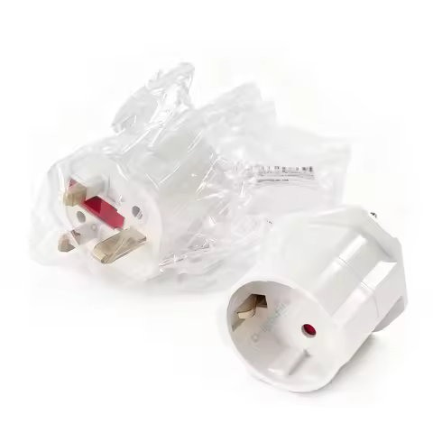 EU To UK Plug Adapter With 13A Fuse TypeG Electrcial Socket 250V 13A 2 Round Plug To UK Travel Adapt