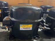 คอมเพรสเซอร์ตู้แช่ รหัส AE4440Y R134 1/2แรง