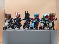 Kamen Rider 騎士系列 Q版模型+磁石貼一盒