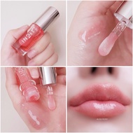 IN2IT Lip Oil Is Very Good. Anyone Who Likes Natural Pink I Recommend This Number 02. It Can Be Used