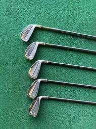 PRGR super egg iron )7-9,P,A )