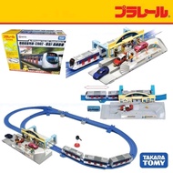 MRT Passanger Train 2002 set includes Train station, rails, indicator lights, car input