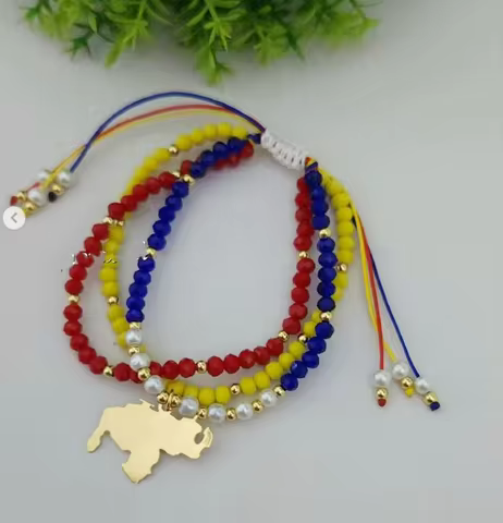 Venezuela Friend Gift, Venezuela Map Bracelet, Venezuela Flag Bracelet, handmade heart star charm br