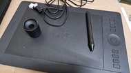 【二手】Wacom Intous Pro Medium PTH-651 專業繪圖板