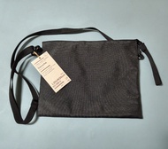 100％New 無印良品 MUJI 黑色 斜孭袋 斜背包 斜挎包