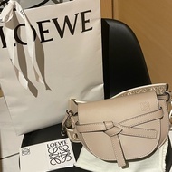 Loewe gate mini沙色