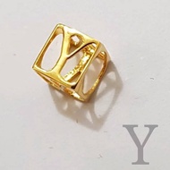 875 grade genuine gold pendant with square letter y