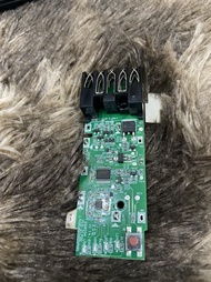 Vỏ Mạch Milwaukee 5S-2P 18V 8Ah Cell 21700 Led Báo Pin Nhận Sạc Zin Và Có Tem Đáy