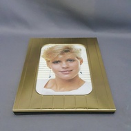 [Apex Imports] GOLD PHOTO FRAME 4 X 6
