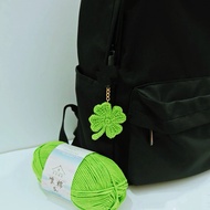 Lucky 4-leaf clover keychain