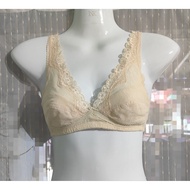 Triumph Bra Size A34/75 Cream Color Second Hand ️