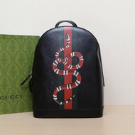GUCCI 黑色牛皮銀扣蛇年印花雙肩包肩背包