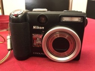 Nikon P5000